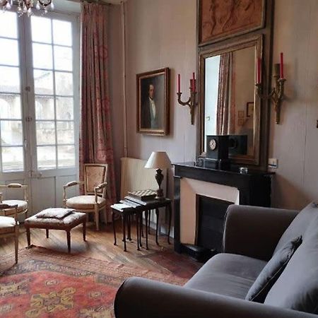 Villa Barabans Tower Cluny Abbay Extérieur photo